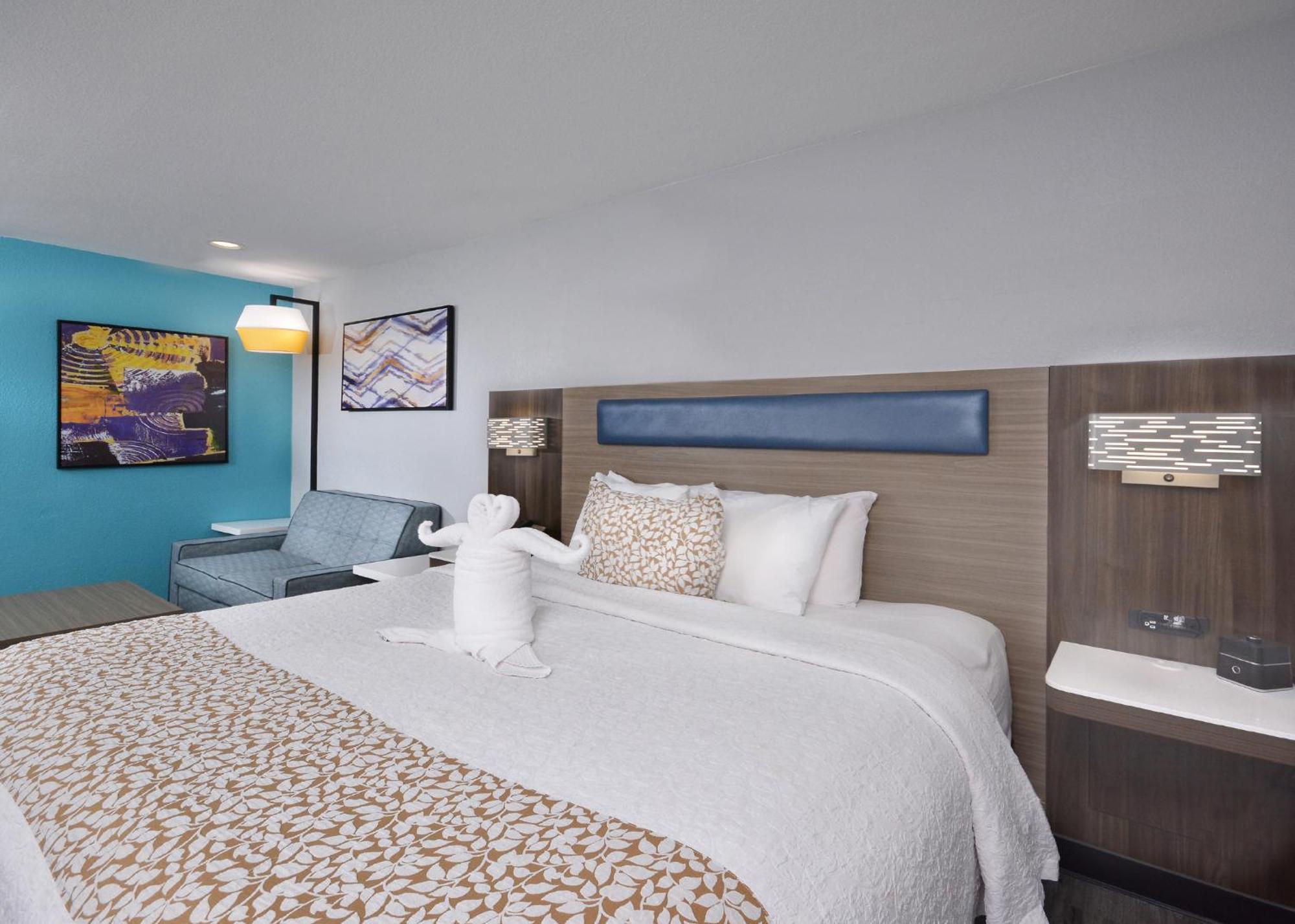 Hotel Brookstone Near Biltmore Village, Ascend Collection 3*