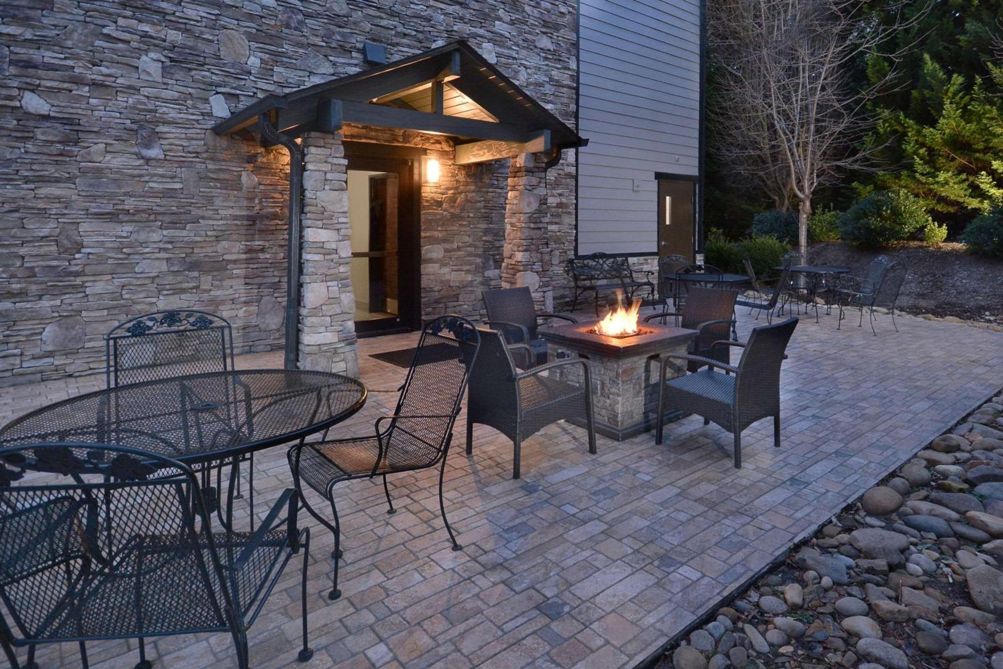 Brookstone Near Biltmore Village, Ascend Collection Asheville