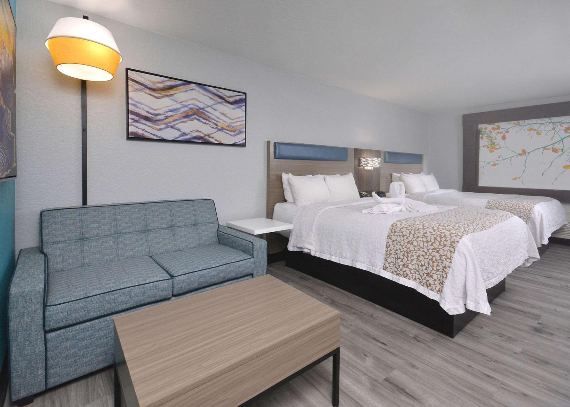 Hotel Brookstone Near Biltmore Village, Ascend Collection 3*