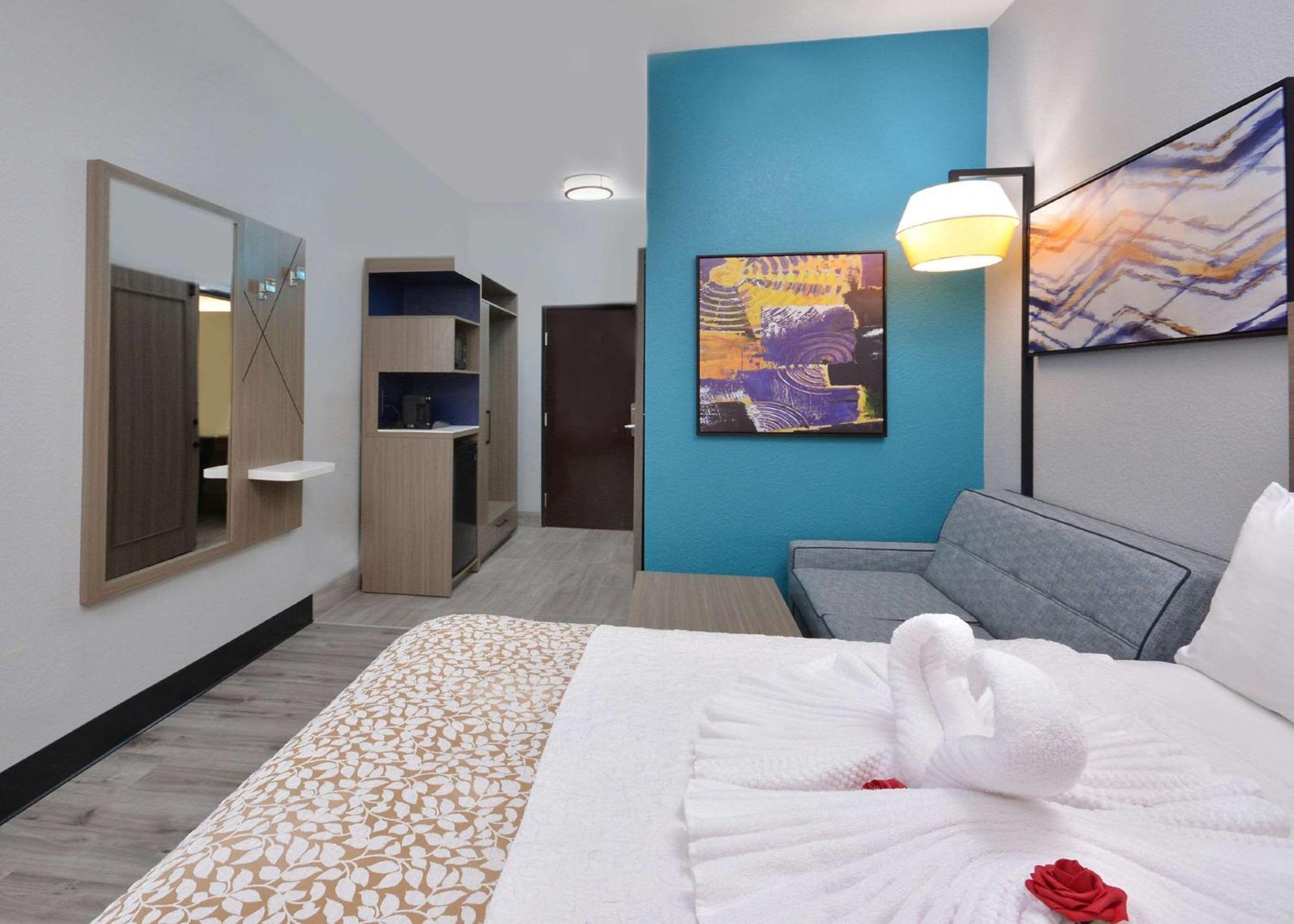 Brookstone Near Biltmore Village, Ascend Collection Hotel Asheville